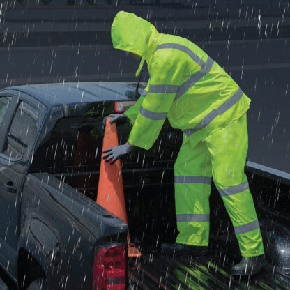 Class 3 3-Piece Hi-Vis Green Rainsuit - Image 3